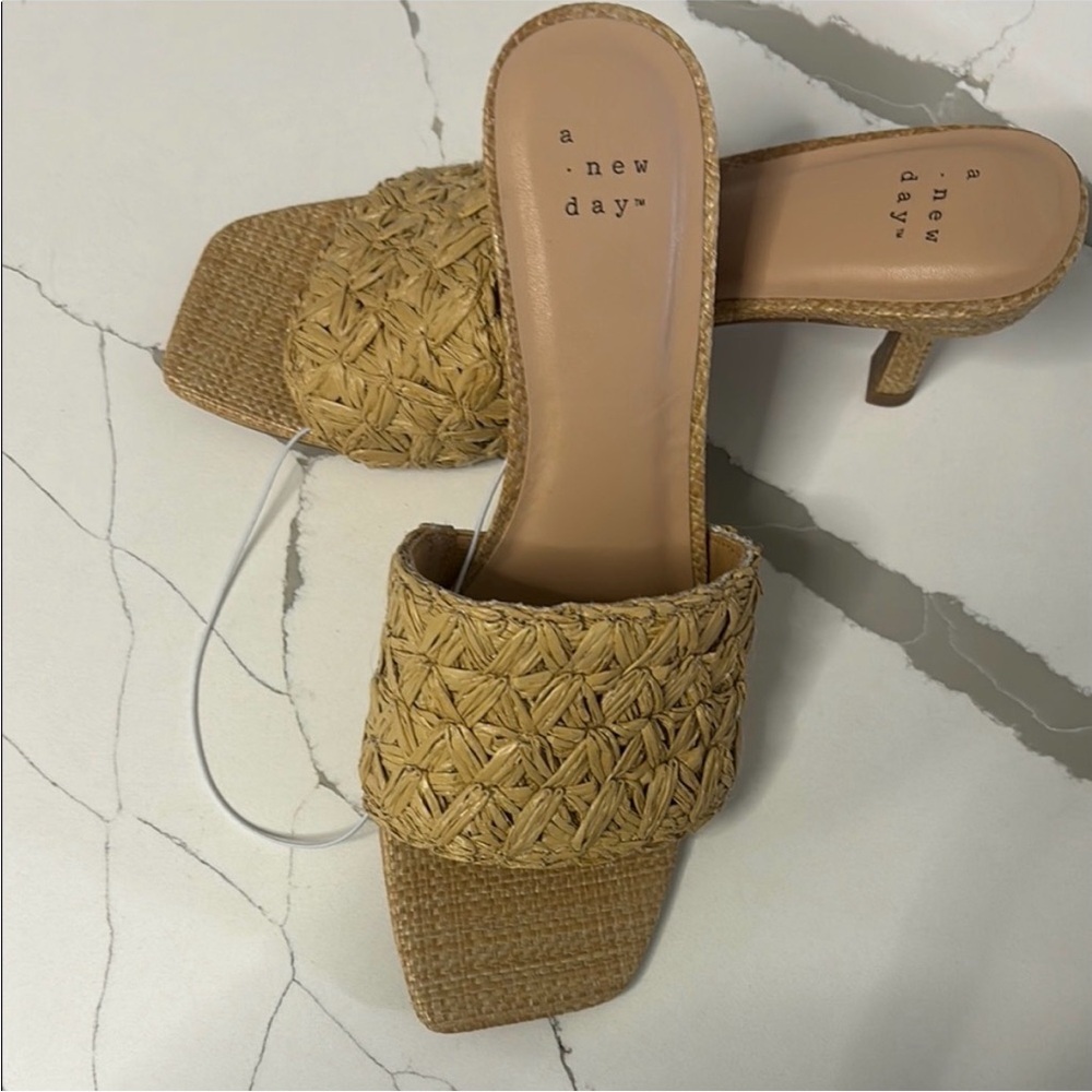 a new day Braided Slide Mule in Natural Tan - Picture 3 of 6